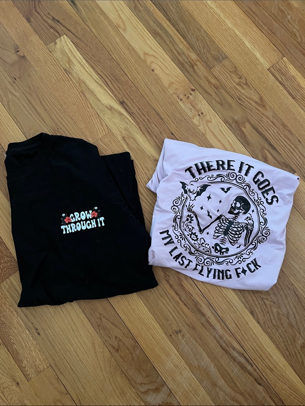 SHEIN Set of Two Short Sleeve T-Shirts